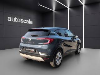 RENAULT Captur usata, con Autoradio