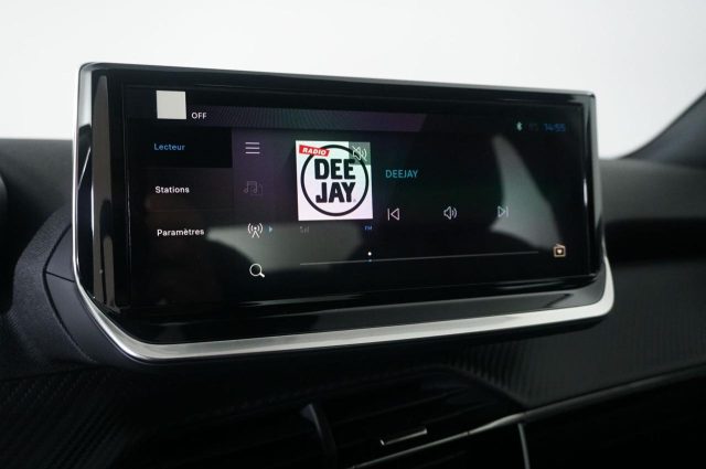 PEUGEOT 2008 usata, con USB