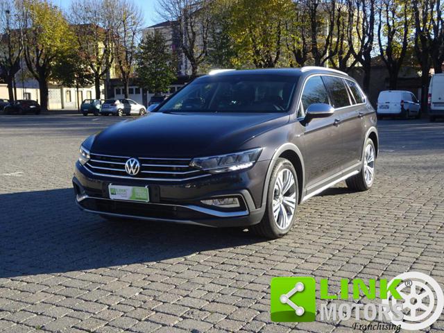 VOLKSWAGEN Passat Alltrack usata, con Trazione integrale