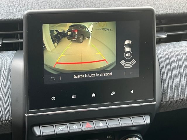 RENAULT Clio usata, con Servosterzo