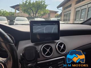 MERCEDES-BENZ CLA 180 usata, con Controllo automatico clima