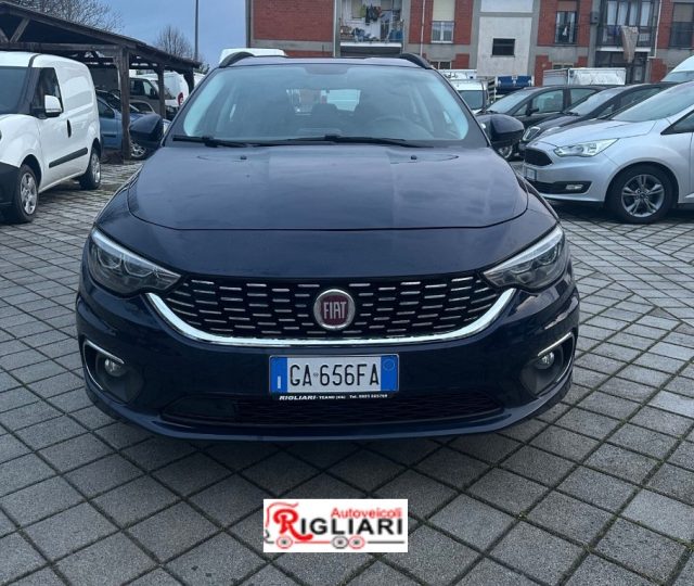 FIAT Tipo usata, con USB