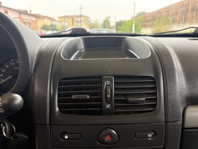 RENAULT Clio usata 36