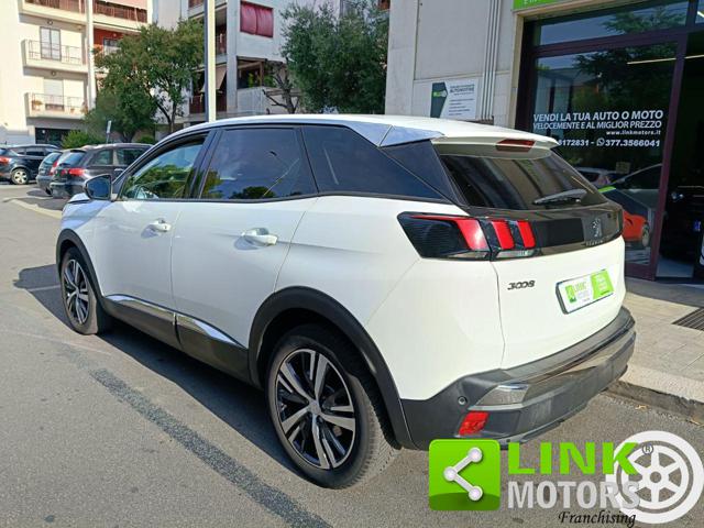 PEUGEOT 3008 usata, con Isofix