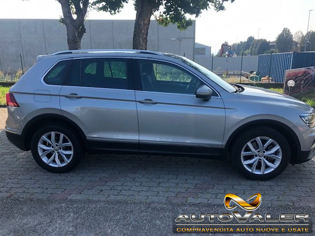 VOLKSWAGEN Tiguan usata, con Boardcomputer