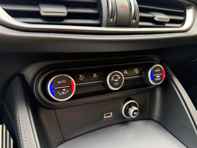 ALFA ROMEO Stelvio usata, con Sensori di parcheggio anteriori