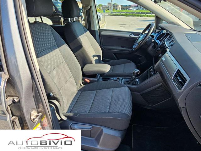 VOLKSWAGEN Touran usata, con Sedili sportivi