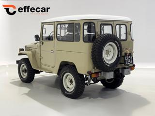 TOYOTA Land Cruiser usata, con Ruota di riserva