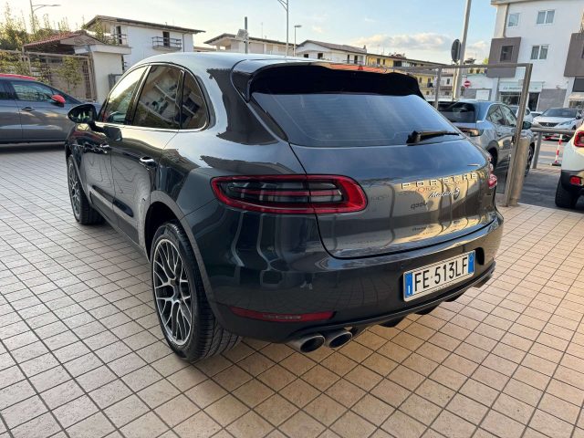 PORSCHE Macan usata, con Autoradio