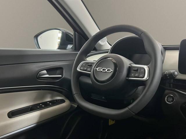 FIAT 600 usata, con USB