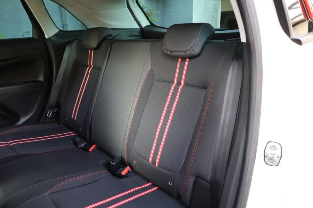 OPEL Crossland usata 52