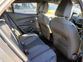 PEUGEOT 2008 usata, con Interni in pelle