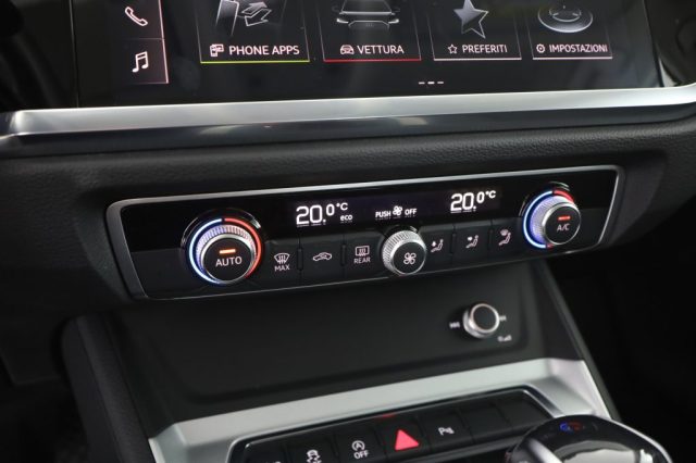AUDI Q3 usata 11