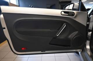 VOLKSWAGEN Maggiolino usata 39