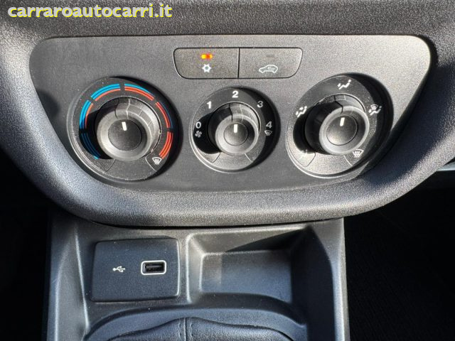 FIAT Doblo usata, con Isofix