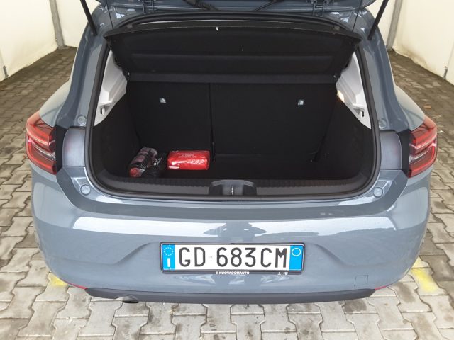 RENAULT Clio usata, con Servosterzo