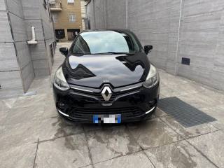 RENAULT Clio usata, con Airbag