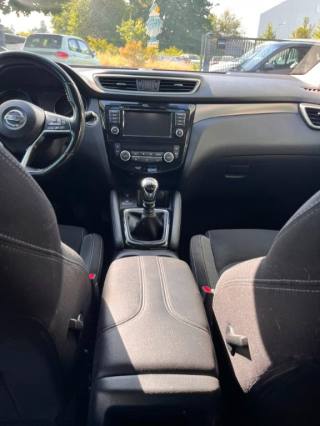 NISSAN Qashqai usata, con Autoradio