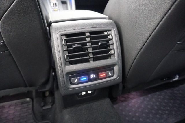 VOLKSWAGEN Golf GTD usata, con Fendinebbia