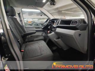VOLKSWAGEN Caravelle usata, con Climatizzatore