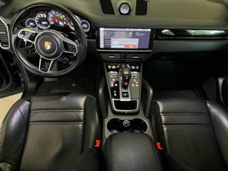 PORSCHE Cayenne usata, con Specchietti laterali elettrici