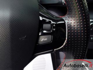 PEUGEOT 308 usata, con Telecamera per parcheggio assistito