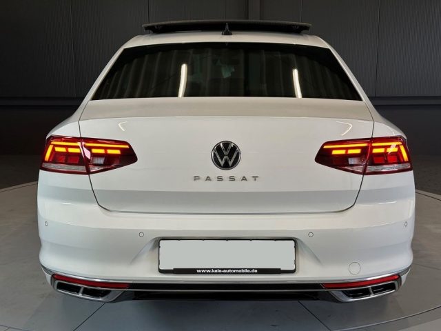 VOLKSWAGEN Passat usata, con Airbag Passeggero