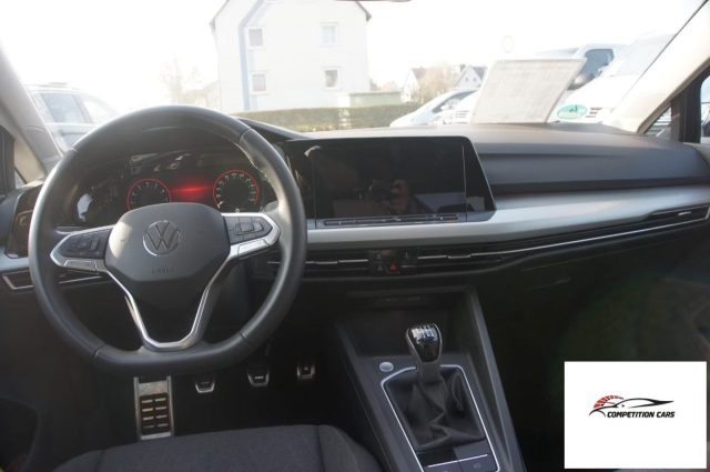 VOLKSWAGEN Golf usata, con Autoradio