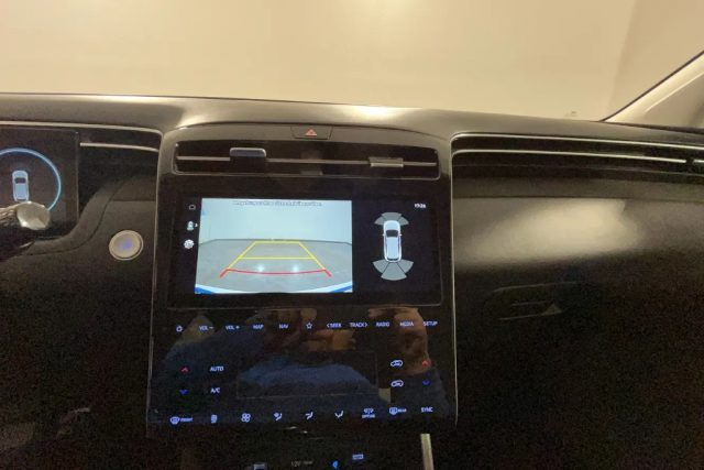HYUNDAI Tucson usata, con Controllo automatico clima