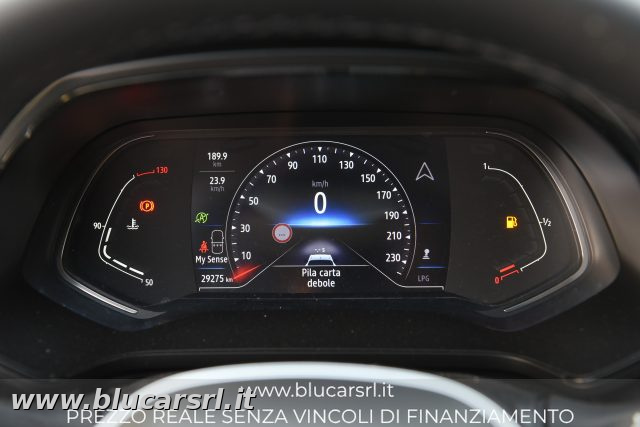 RENAULT Captur usata, con Sistema di navigazione