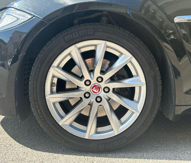 JAGUAR XF usata, con Isofix