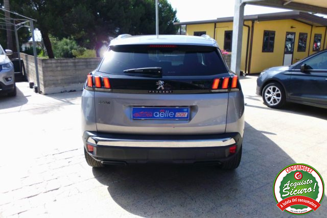 PEUGEOT 3008 usata, con Autoradio