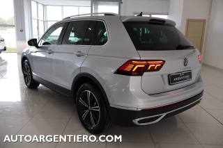 VOLKSWAGEN Tiguan usata, con Airbag laterali