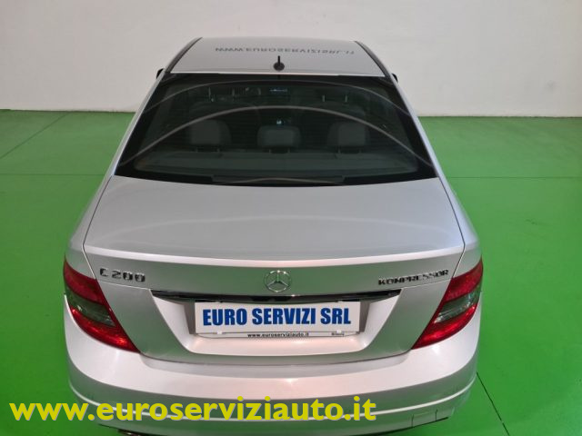 MERCEDES-BENZ C 200 usata 32