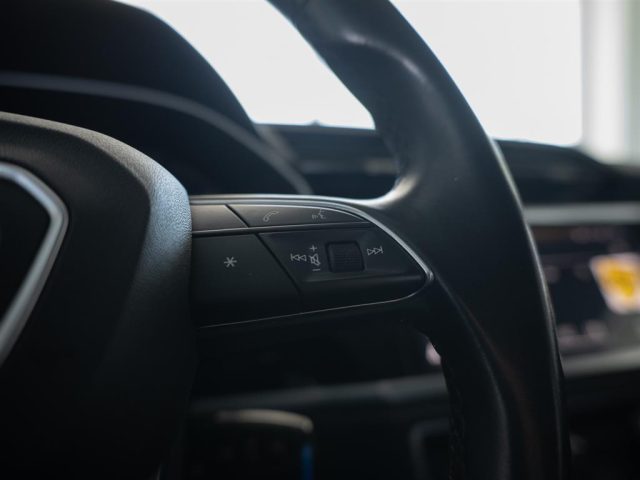AUDI Q3 usata, con Volante multifunzione