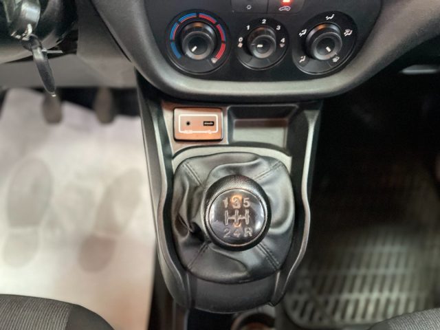 FIAT Doblo usata, con Airbag posteriore