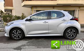 TOYOTA Yaris usata, con ESP