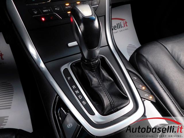 FORD Edge usata, con Autoradio