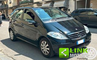 MERCEDES-BENZ A 180 usata, con Specchietti laterali elettrici