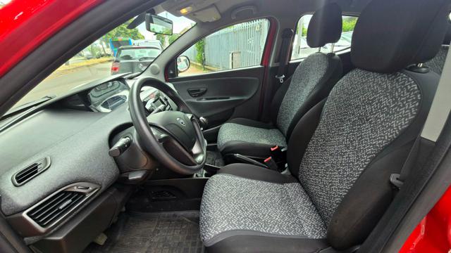 LANCIA Ypsilon usata, con Servosterzo