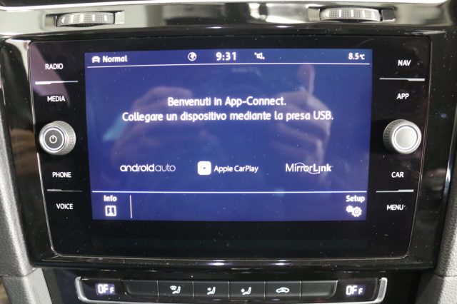 VOLKSWAGEN Golf Variant usata, con Servosterzo