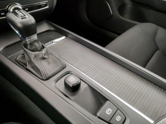 VOLVO V60 usata, con Servosterzo