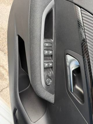 PEUGEOT 208 usata, con Riconoscimento dei segnali stradali