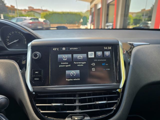 PEUGEOT 208 usata, con Airbag testa