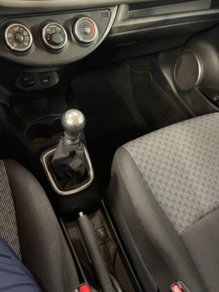 TOYOTA Yaris usata, con Bluetooth