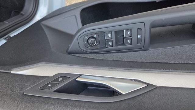 VOLKSWAGEN Golf usata, con Controllo trazione