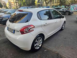 PEUGEOT 208 usata, con Airbag laterali