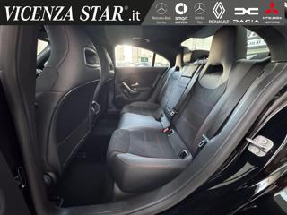 MERCEDES-BENZ CLA 200 usata, con Chiusura centralizzata