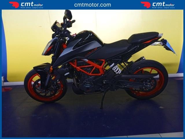 KTM 390 Duke usata 2