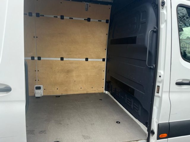 MERCEDES-BENZ Sprinter usata, con Autoradio